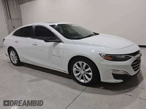 2019 Chevrolet Malibu LT z VIN 1G1ZD5ST4KF108260, wystawiony jako Copart lot #84009535 z przebiegiem 131 371 mil mil oraz Czysty tytuł • Clean title. Historia ofert i sprzedaży dostępna na DreamBid. Obrazek 4.