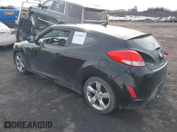 ✅ 2014 Hyundai Veloster • VIN: KMHTC6ADXEU213185 • Lot: 41704012. Wystawiony na IAAI z przebiegiem 144 905 mil. Bezpłatny archiwum sprzedaży aukcyjnych z USA i szczegółowy raport historii pojazdu na DreamBid. Zdjęcie 3.
