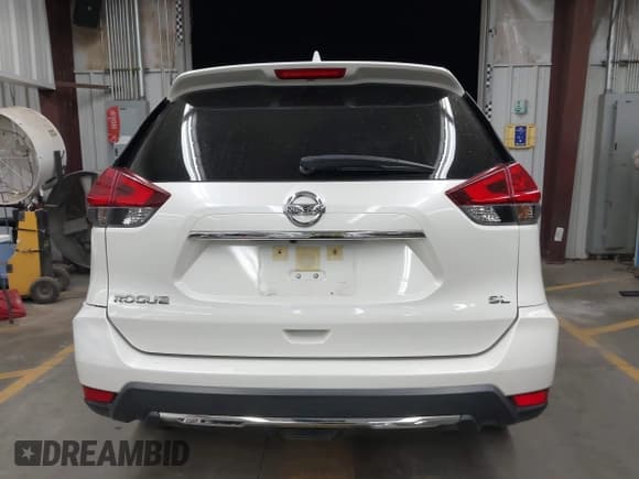 ✅ 2017 Nissan Rogue SV • VIN: JN8AT2MT0HW386900 • Lot: 42598705. Listed on IAAI with 127,302 mi. Free auction sales archive from the USA and detailed vehicle history report at DreamBid. Image 15.