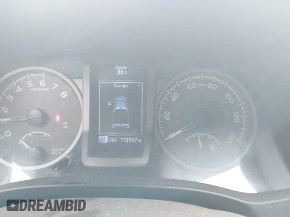 ✅ 2017 Toyota Tacoma TRD Sport • VIN: 3TMCZ5AN6HM120792 • Lot: 43463796. Listed on IAAI with 112,007 mi. Free auction sales archive from the USA and detailed vehicle history report at DreamBid. Image 7.