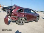 ✅ 2018 Toyota Highlander LE • VIN: 5TDZZRFHXJS260189 • Лот: 69824505. Опубликован ранее на Copart с пробегом Не указан. Бесплатный доступ к архиву аукционных продаж из США и подробный отчёт об истории автомобиля на DreamBid. Изображение 3.