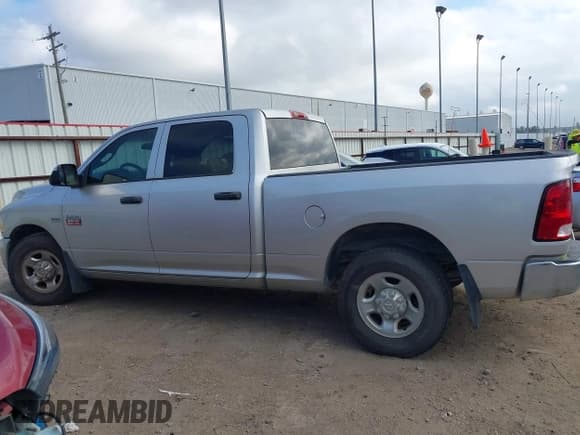 ✅ 2012 Ram 2500 ST • VIN: 3C6TD4CT5CG100519 • Lot: 41496893. Listed on IAAI with 218,678 mi. Free auction sales archive from the USA and detailed vehicle history report at DreamBid. Image 14.