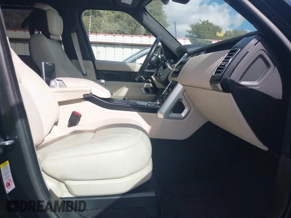 ✅ 2020 Land Rover Range Rover • VIN: SALGS5SE4LA595926 • Лот: 43462875. Опубликован ранее на IAAI с пробегом 51 077 миль. Бесплатный доступ к архиву аукционных продаж из США и подробный отчёт об истории автомобиля на DreamBid. Изображение 5.