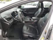 ✅ 2017 Chevrolet Volt Premier • VIN: 1G1RD6S57HU186169 • Lot: 73218463. Wystawiony na Copart z przebiegiem 37 893 mil. Bezpłatny archiwum sprzedaży aukcyjnych z USA i szczegółowy raport historii pojazdu na DreamBid. Zdjęcie 7.