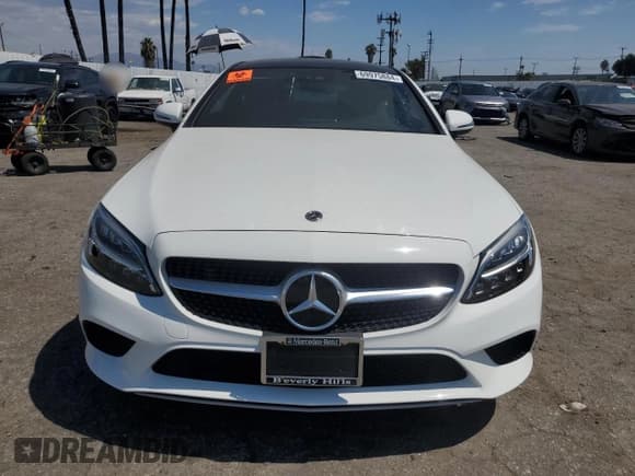 ✅ 2023 Mercedes-Benz C 300 • VIN: W1KWJ8DB1PG128546 • Lot: 69975884. Wystawiony na Copart z przebiegiem Nie podano. Bezpłatny archiwum sprzedaży aukcyjnych z USA i szczegółowy raport historii pojazdu na DreamBid. Zdjęcie 5.