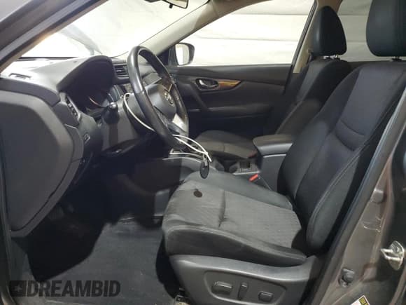 ✅ 2019 Nissan Rogue SV • VIN: JN8AT2MV5KW392426 • Lot: 71636745. Listed on Copart with 81,231 mi. Free auction sales archive from the USA and detailed vehicle history report at DreamBid. Image 7.