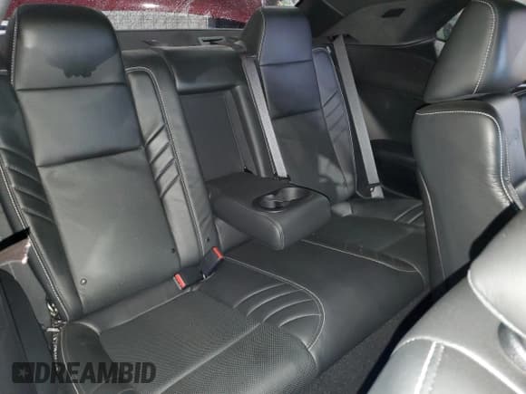 ✅ 2021 Dodge Challenger SRT Super Stock • VIN: 2C3CDZL93MH501101 • Lot: 41508535. Wystawiony na Copart z przebiegiem 19 260 mil. Bezpłatny archiwum sprzedaży aukcyjnych z USA i szczegółowy raport historii pojazdu na DreamBid. Zdjęcie 10.