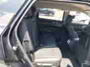 2022 Kia Sorento X-Line S z VIN 5XYRLDLC9NG149780, wystawiony jako IAAI lot #42567100 z przebiegiem 62 097 mil mil oraz . Historia ofert i sprzedaży dostępna na DreamBid. Obrazek 8.