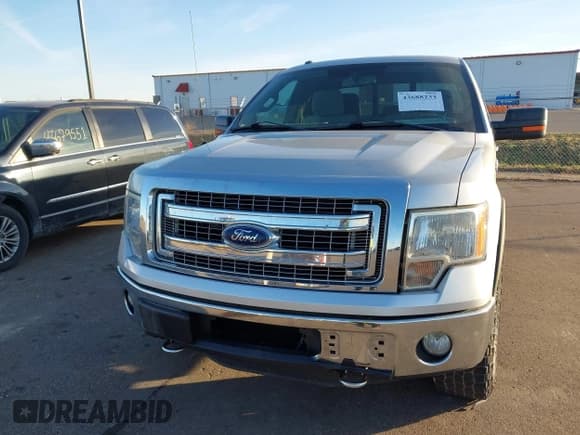 ✅ 2013 Ford F-150 XLT • VIN: 1FTFX1ET3DFA30904 • Лот: 43688233. Опубликован ранее на IAAI с пробегом 205 631 миль. Бесплатный доступ к архиву аукционных продаж из США и подробный отчёт об истории автомобиля на DreamBid. Изображение 12.