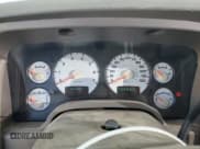 ✅ 2005 Dodge 1500 SLT • VIN: 1D7HU18D35S143465 • Лот: 77209664. Опубликован ранее на Copart с пробегом 154 559 миль. Бесплатный доступ к архиву аукционных продаж из США и подробный отчёт об истории автомобиля на DreamBid. Изображение 9.