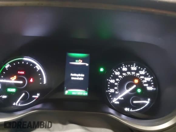 ✅ 2021 Toyota Sienna XLE • VIN: 5TDYSKFC2MS004130 • Lot: 43408630. Listed on IAAI with 135,512 mi. Free auction sales archive from the USA and detailed vehicle history report at DreamBid. Image 7.