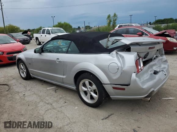 ✅ 2007 Ford Mustang GT Deluxe • VIN: 1ZVHT85H275317196 • Lot: 65125284. Listed on Copart with 68,240 mi. Free auction sales archive from the USA and detailed vehicle history report at DreamBid. Image 2.