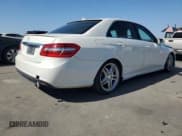 ✅ 2011 Mercedes-Benz E 350 Sport • VIN: WDDHF5GB7BA312258 • Lot: 82323135. Wystawiony na Copart z przebiegiem 185 554 mil. Bezpłatny archiwum sprzedaży aukcyjnych z USA i szczegółowy raport historii pojazdu na DreamBid. Zdjęcie 3.