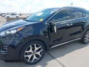 ✅ 2017 Kia Sportage SX Turbo • VIN: KNDPR3A69H7165167 • Lot: 43033220. Wystawiony na IAAI z przebiegiem 108 549 mil. Bezpłatny archiwum sprzedaży aukcyjnych z USA i szczegółowy raport historii pojazdu na DreamBid. Zdjęcie 6.
