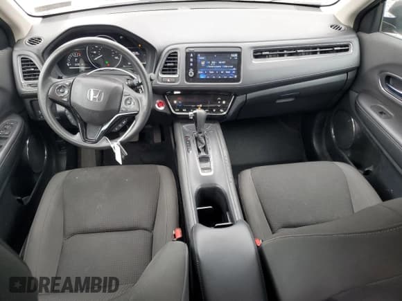 ✅ 2021 Honda HR-V EX • VIN: 3CZRU6H55MM708515 • Lot: 70834925. Wystawiony na Copart z przebiegiem 32 907 mil. Bezpłatny archiwum sprzedaży aukcyjnych z USA i szczegółowy raport historii pojazdu na DreamBid. Zdjęcie 8.