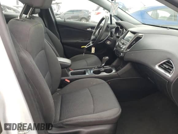 2019 Chevrolet Cruze LT с VIN 1G1BE5SM2K7116357, выставлен на аукционе Copart как лот 63809882 с пробегом 88 335 миль миль и . История ставок и продаж доступна на DreamBid. Изображение 5.