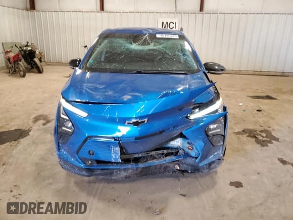 ✅ 2022 Chevrolet Bolt EV 1LT • VIN: 1G1FW6S07N4132299 • Lot: 48195915. Wystawiony na Copart z przebiegiem 48 590 mil. Bezpłatny archiwum sprzedaży aukcyjnych z USA i szczegółowy raport historii pojazdu na DreamBid. Zdjęcie 5.