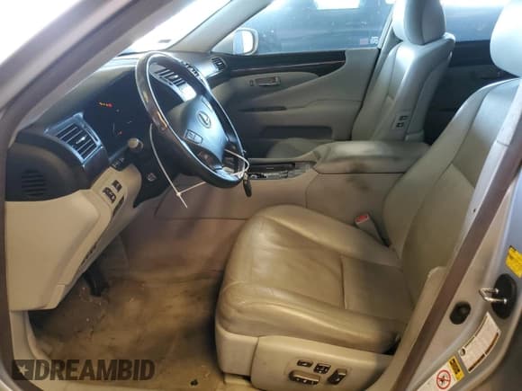 ✅ 2007 Lexus LS 460 L • VIN: JTHGL46F675002095 • Lot: 57713415. Listed on Copart with 164,548 mi. Free auction sales archive from the USA and detailed vehicle history report at DreamBid. Image 7.