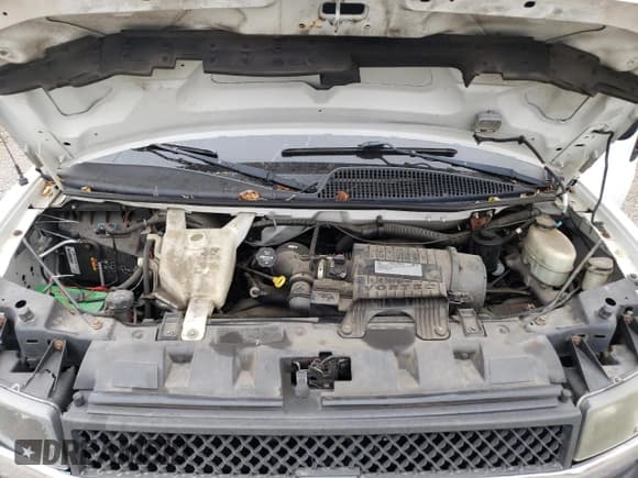 ✅ 2017 Chevrolet Express Passenger LT • VIN: 1GAZGPFG1H1180376 • Лот: 81500724. Опубликован ранее на Copart с пробегом Не указан. Бесплатный доступ к архиву аукционных продаж из США и подробный отчёт об истории автомобиля на DreamBid. Изображение 12.