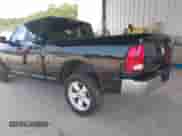 2024 Ram 1500 SLT z VIN 1C6RR7GG3RS157331, wystawiony jako IAAI lot #42609000 z przebiegiem 31 566 mil mil oraz . Historia ofert i sprzedaży dostępna na DreamBid. Obrazek 3.