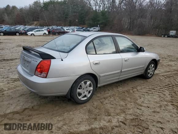 2006 Hyundai Elantra GLS z VIN KMHDN46D36U235719, wystawiony jako Copart lot #82533584 z przebiegiem 107 552 mil mil oraz Czysty tytuł • Clean title. Historia ofert i sprzedaży dostępna na DreamBid. Obrazek 3.