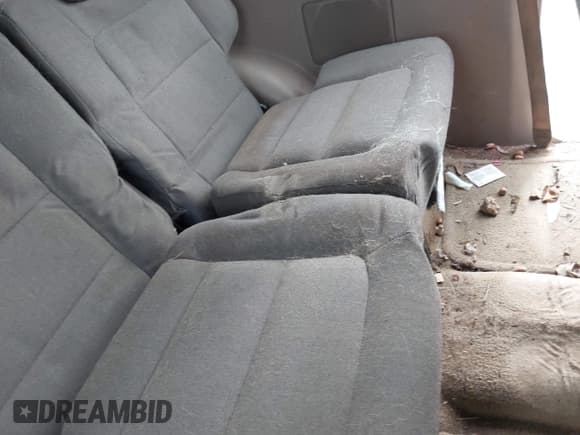 ✅ 2001 Ford Explorer Sport • VIN: 1FMYU60E31UC36878 • Lot: 42151480. Listed on IAAI with 386,663 mi. Free auction sales archive from the USA and detailed vehicle history report at DreamBid. Image 8.