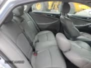 ✅ 2013 Hyundai Sonata SE • VIN: 5NPEC4AC7DH576805 • Lot: 92979125. Listed on Copart with 169,305 mi. Free auction sales archive from the USA and detailed vehicle history report at DreamBid. Image 10.