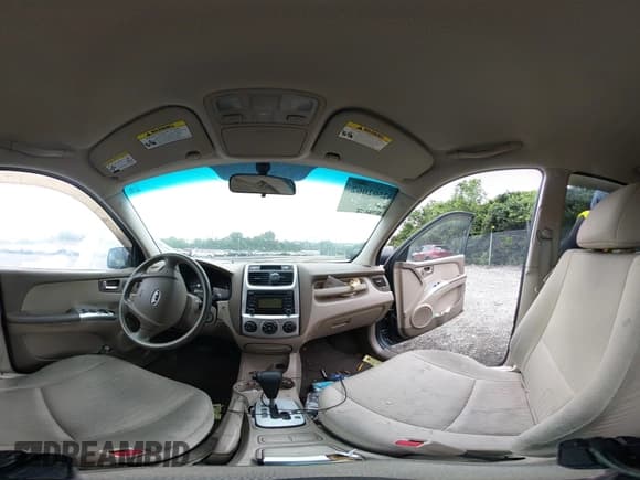 ✅ 2009 Kia Sportage LX • VIN: KNDJE723897629824 • Lot: 42502062. Wystawiony na IAAI z przebiegiem 187 162 mil. Bezpłatny archiwum sprzedaży aukcyjnych z USA i szczegółowy raport historii pojazdu na DreamBid. Zdjęcie 18.