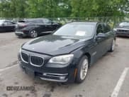 ✅ 2013 BMW 7 Series 750Li xDrive • VIN: WBAYF8C56DDE59233 • Lot: 42916125. Wystawiony na IAAI z przebiegiem Nie podano. Bezpłatny archiwum sprzedaży aukcyjnych z USA i szczegółowy raport historii pojazdu na DreamBid. Zdjęcie 2.