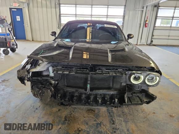 2017 Dodge Challenger R/T z VIN 2C3CDZBT5HH604748, wystawiony jako Copart lot #67543195 z przebiegiem 91 140 mil mil oraz Szkoda całkowita • Salvage title. Historia ofert i sprzedaży dostępna na DreamBid. Obrazek 5.