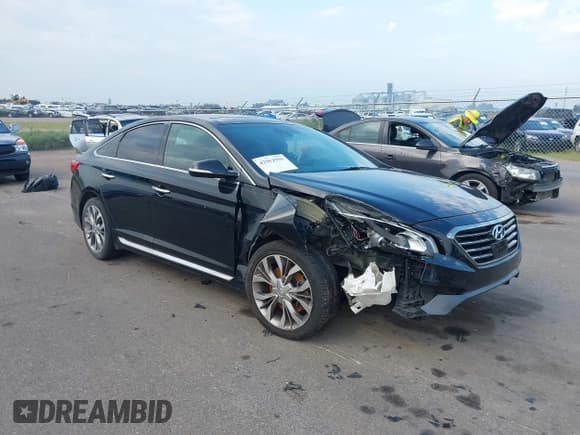 ✅ 2015 Hyundai Sonata Sport • VIN: 5NPE34ABXFH125359 • Lot: 42952995. Listed on IAAI with 135,776 mi. Free auction sales archive from the USA and detailed vehicle history report at DreamBid. Image 1.