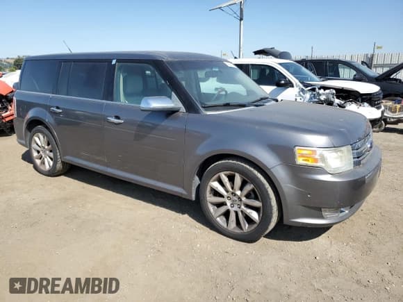 ✅ 2010 Ford Flex Limited • VIN: 2FMHK6DTXABA18327 • Лот: 62023135. Опубликован ранее на Copart с пробегом 143 551 миль. Бесплатный доступ к архиву аукционных продаж из США и подробный отчёт об истории автомобиля на DreamBid. Изображение 4.