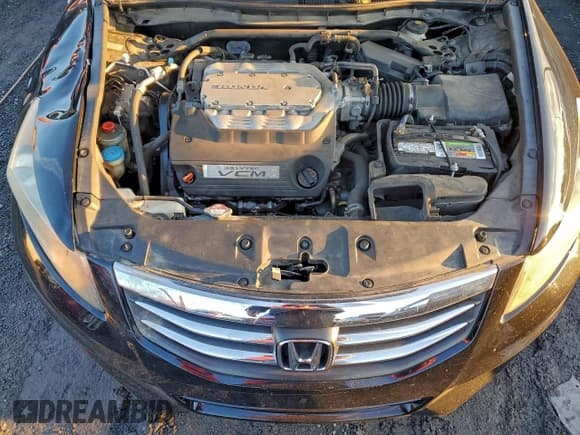 ✅ 2011 Honda Accord EX-L • VIN: 1HGCP3F87BA032031 • Lot: 94960655. Wystawiony na Copart z przebiegiem 158 121 mil. Bezpłatny archiwum sprzedaży aukcyjnych z USA i szczegółowy raport historii pojazdu na DreamBid. Zdjęcie 11.