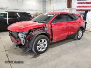 2021 Chevrolet Blazer LT z VIN 3GNKBHR40MS577074, wystawiony jako Copart lot #70286605 z przebiegiem 48 607 mil mil oraz Szkoda całkowita • Salvage title. Historia ofert i sprzedaży dostępna na DreamBid. Obrazek 1.