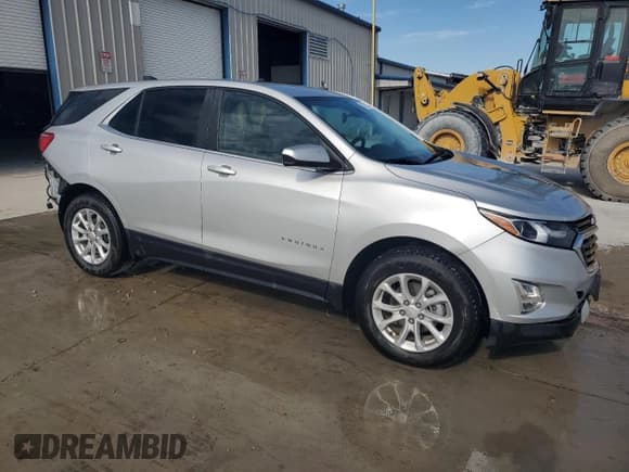 ✅ 2021 Chevrolet Equinox LT • VIN: 3GNAXKEV5MS155259 • Lot: 85722795. Wystawiony na Copart z przebiegiem 41 120 mil. Bezpłatny archiwum sprzedaży aukcyjnych z USA i szczegółowy raport historii pojazdu na DreamBid. Zdjęcie 4.