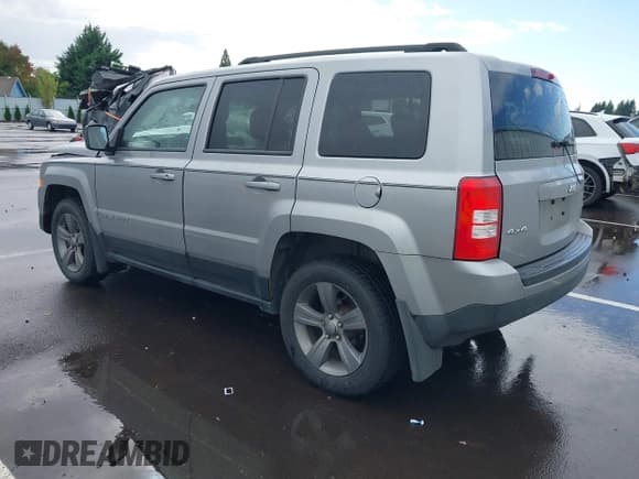✅ 2015 Jeep Patriot Latitude • VIN: 1C4NJRFB0FD354344 • Лот: 43358593. Опубликован ранее на IAAI с пробегом 71 698 миль. Бесплатный доступ к архиву аукционных продаж из США и подробный отчёт об истории автомобиля на DreamBid. Изображение 3.