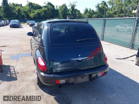 ✅ 2008 Chrysler PT Cruiser • VIN: 3A8FY48B88T103254 • Lot: 42845890. Wystawiony na IAAI z przebiegiem 113 670 mil. Bezpłatny archiwum sprzedaży aukcyjnych z USA i szczegółowy raport historii pojazdu na DreamBid. Zdjęcie 17.