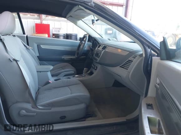 ✅ 2008 Chrysler Sebring LX • VIN: 1C3LC45K38N572480 • Лот: 43351193. Опубликован ранее на IAAI с пробегом 142 569 миль. Бесплатный доступ к архиву аукционных продаж из США и подробный отчёт об истории автомобиля на DreamBid. Изображение 5.