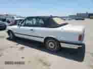 1991 BMW 3 Series z VIN WBABB2314MEC26165, wystawiony jako Copart lot #58839205 z przebiegiem 124 898 mil mil oraz Szkoda całkowita • Salvage title. Historia ofert i sprzedaży dostępna na DreamBid. Obrazek 2.
