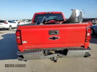 ✅ 2019 Chevrolet Silverado 1500 LT • VIN: 2GCVKPEC1K1147754 • Lot: 70583894. Wystawiony na Copart z przebiegiem 93 930 mil. Bezpłatny archiwum sprzedaży aukcyjnych z USA i szczegółowy raport historii pojazdu na DreamBid. Zdjęcie 6.