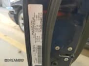 ✅ 2014 Dodge Challenger SXT • VIN: 2C3CDYAG1EH225210 • Lot: 83545054. Wystawiony na Copart z przebiegiem Nie podano. Bezpłatny archiwum sprzedaży aukcyjnych z USA i szczegółowy raport historii pojazdu na DreamBid. Zdjęcie 12.