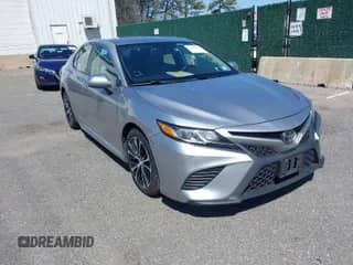 2019 Toyota Camry LE z VIN 4T1B11HK5KU719169, wystawiony jako IAAI lot #41972503 z przebiegiem 194 259 mil mil oraz . Historia ofert i sprzedaży dostępna na DreamBid. Obrazek 1.