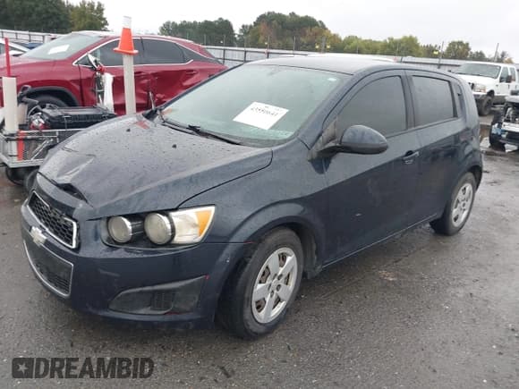 ✅ 2015 Chevrolet Sonic LS • VIN: 1G1JA6SH9F4115410 • Lot: 43550641. Listed on IAAI with 176,511 mi. Free auction sales archive from the USA and detailed vehicle history report at DreamBid. Image 2.