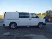 ✅ 2013 Chevrolet Express Cargo • VIN: 1GCSGAFX5D1167386 • Lot: 42356301. Wystawiony na IAAI z przebiegiem Nie podano. Bezpłatny archiwum sprzedaży aukcyjnych z USA i szczegółowy raport historii pojazdu na DreamBid. Zdjęcie 13.