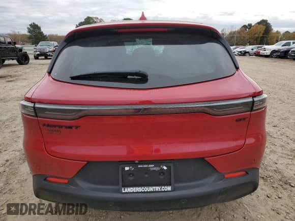 2023 Dodge Hornet GT z VIN ZACNDFAN8P3A03991, wystawiony jako Copart lot #84492044 z przebiegiem Nie podano mil oraz Szkoda całkowita • Salvage title. Historia ofert i sprzedaży dostępna na DreamBid. Obrazek 6.