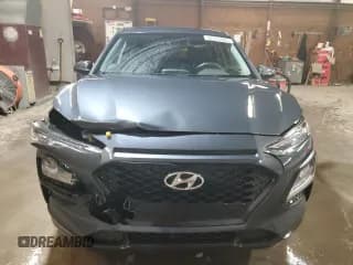 ✅ 2019 Hyundai Kona SE • VIN: KM8K12AAXKU259871 • Лот: 47372004. Опубликован ранее на Copart с пробегом 53 406 миль. Бесплатный доступ к архиву аукционных продаж из США и подробный отчёт об истории автомобиля на DreamBid. Изображение 5.