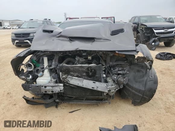 ✅ 2019 Dodge Challenger R/T Scat Pack • VIN: 2C3CDZFJ3KH618521 • Lot: 51953755. Wystawiony na Copart z przebiegiem Nie podano. Bezpłatny archiwum sprzedaży aukcyjnych z USA i szczegółowy raport historii pojazdu na DreamBid. Zdjęcie 5.