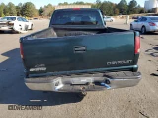 ✅ 2002 Chevrolet S-10 LS • VIN: 1GCCS19W028222532 • Лот: 82448214. Опубликован ранее на Copart с пробегом 201 622 миль. Бесплатный доступ к архиву аукционных продаж из США и подробный отчёт об истории автомобиля на DreamBid. Изображение 6.