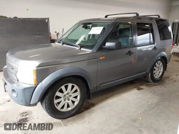 ✅ 2008 Land Rover LR3 HSE • VIN: SALAG25468A462990 • Lot: 41676504. Wystawiony na IAAI z przebiegiem 108 525 mil. Bezpłatny archiwum sprzedaży aukcyjnych z USA i szczegółowy raport historii pojazdu na DreamBid. Zdjęcie 2.