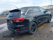 ✅ 2020 Kia Sorento LX • VIN: 5XYPGDA5XLG680807 • Lot: 42158083. Listed on IAAI with 68,789 mi. Free auction sales archive from the USA and detailed vehicle history report at DreamBid. Image 4.